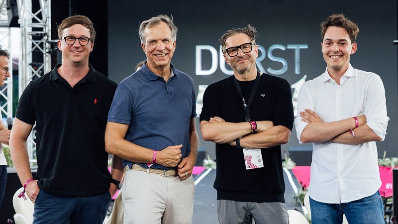 Durst geht Partnerschaft mit TUM Venture Labs für Robotik und industrielle KI ein